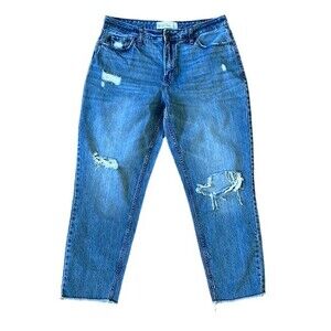 Abercrombie & Fitch Women’s Girlfriend Distressed Jeans Raw Hem Size 31/12